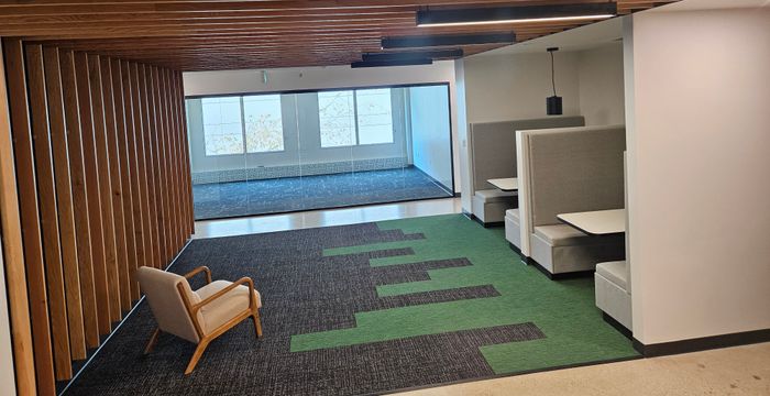 185 Carlton St, Winnipeg - Image 3