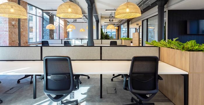 80 Middlesex St, London - Image 2