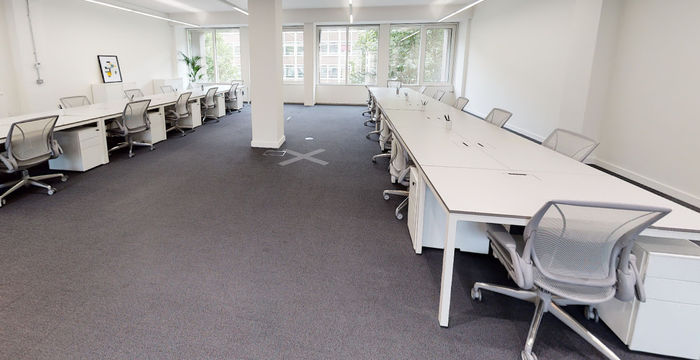 2 Stephen Street, Bloomsbury - Image 3