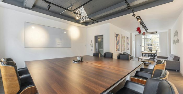 91 Great Titchfield Street, Fitzrovia - Image 2