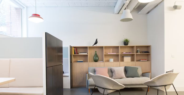 3 Lloyds Avenue 3 Lloyds Avenue, London - Image 3