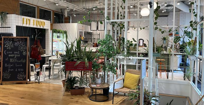 36 Saint Mary At Hill, London - Image 4