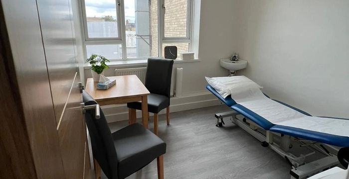 151-153 Clapham High Street, London - Image 2