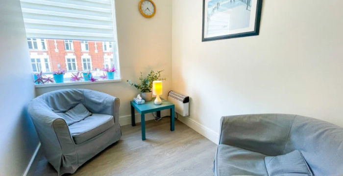 151-153 Clapham High Street, London - Image 3