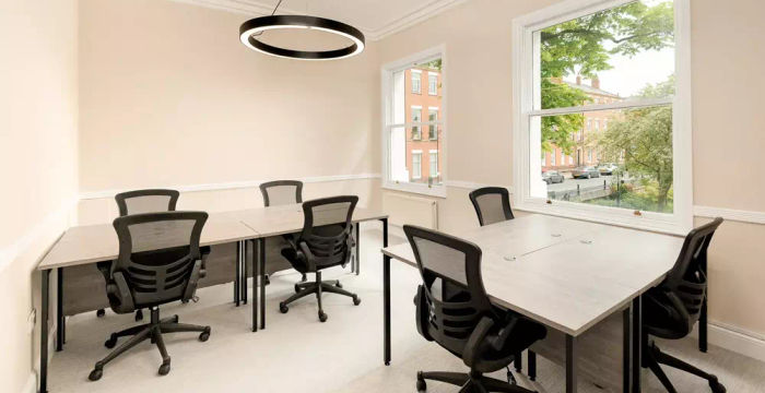 33-34 Winckley Square, Preston - Image 2