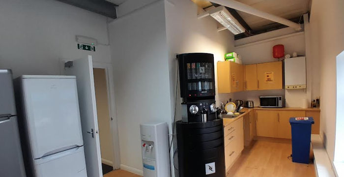 Dalmeyer Road, Willesden - Image 4