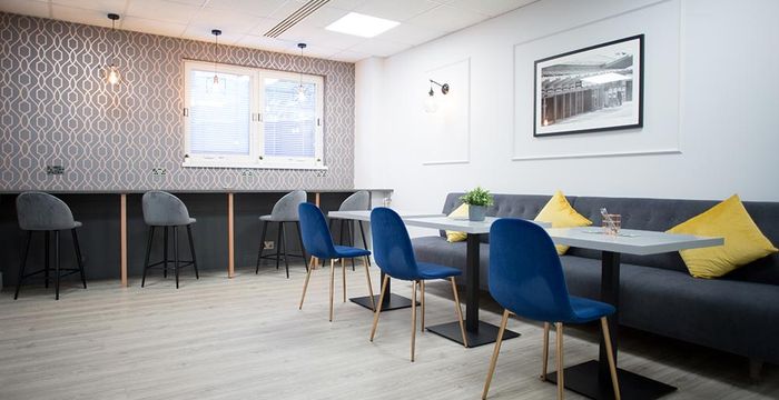 21-23 Elmfield Rd, Bromley - Image 2