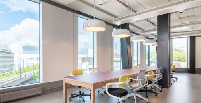 15 Wellesley St W, Toronto - Image 2