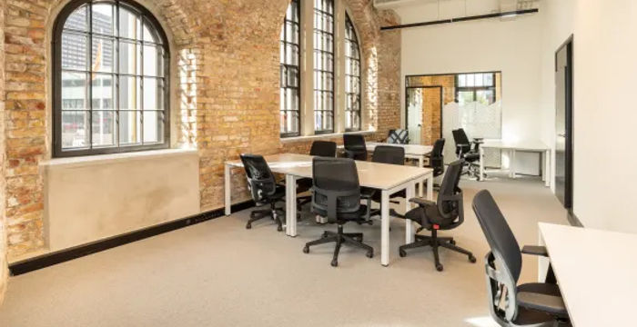 1725 Hughes Landing Blvd 1725 Hughes Landing Blvd, The Woodlands - Image 3