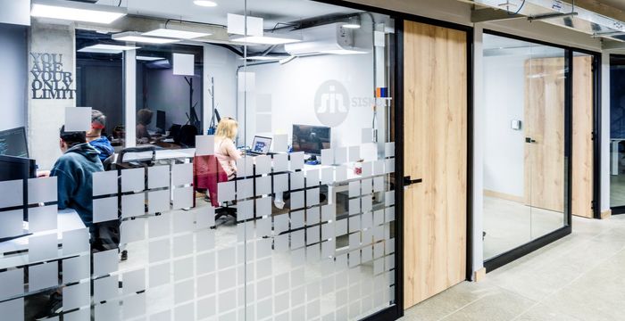 Calle 8 #43c - 68 El Poblado, Medellín - Image 2