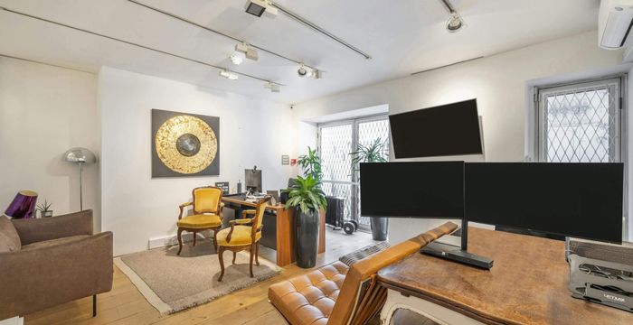 18 Newman Street, Fitzrovia - Image 2