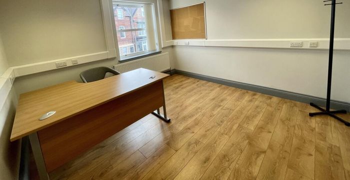 Lake Place, Hoylake - Image 4