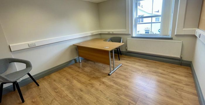 Lake Place, Hoylake - Image 5