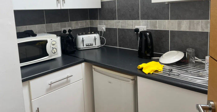 Lake Place, Hoylake - Image 4