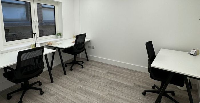 11 Haymarket, Greater London - Image 3