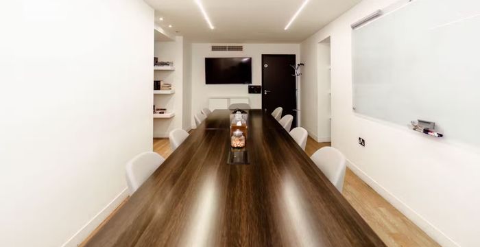 32 Threadneedle St, London - Image 3