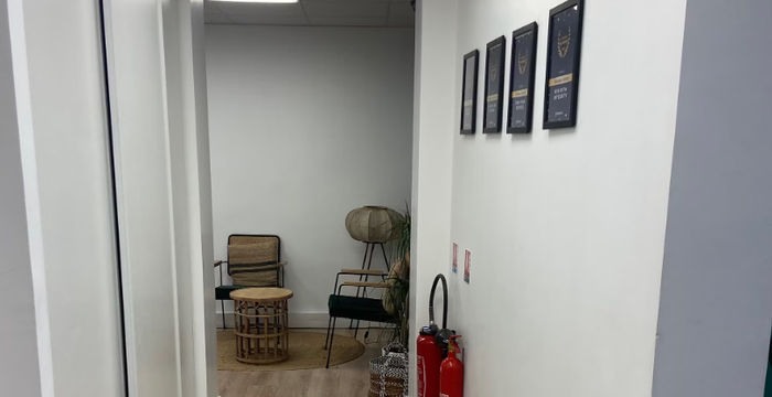 2 Rue Du Roule, Paris - Image 4