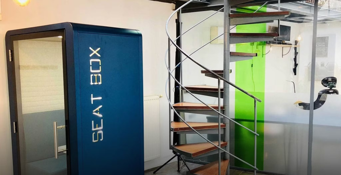 48 Rue Joseph De Maistre, Paris - Image 3