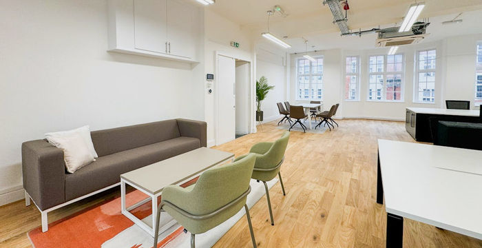 72-73 Margaret Street, Greater London - Image 2