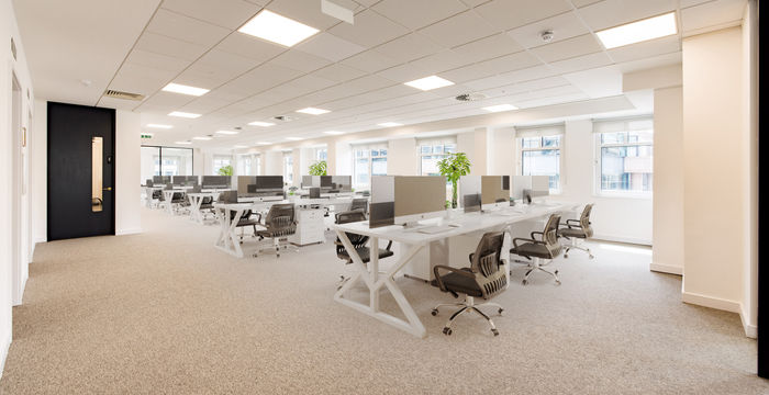 61 Queen Street, London - Image 2