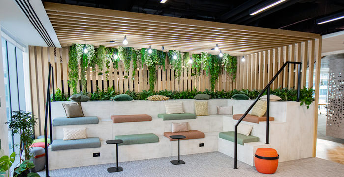 Wellington Way, Surrey - Image 2