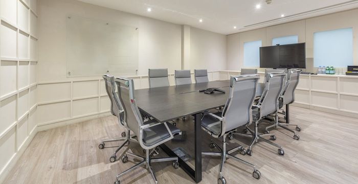 10 Brook Street 10 Brook Street, London - Image 2
