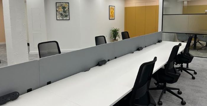 30 Golden Square, West End - Image 2