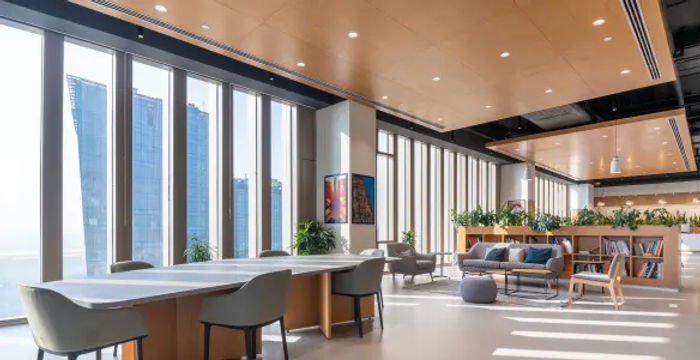 264 S River Rd, Bedford - Image 4