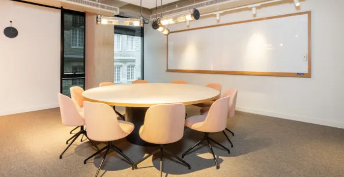 264 S River Rd, Bedford - Image 4