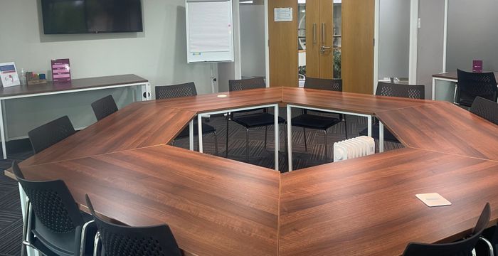 510 Coldharbour Lane, Bristol - Image 2