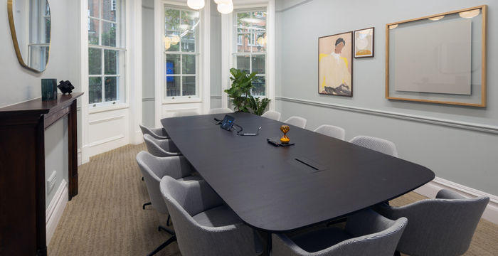 146 Buckingham Palace Rd, Greater London - Image 2