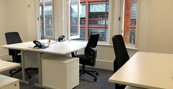 13 Palace Street, Westminster - Image 2