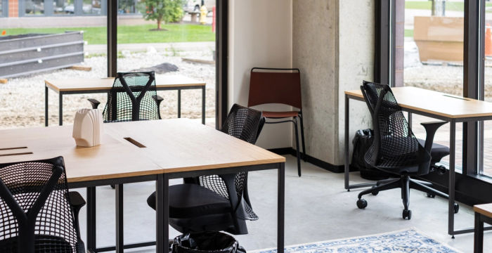 3200 E Camelback Road, Phoenix - Image 2