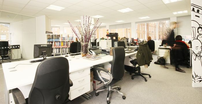 Waterloo Rd, Waterloo - Image 3