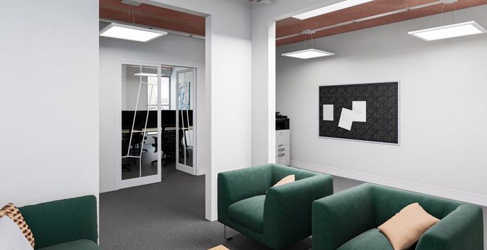 5-7 The Crescent, Cornwall - Image 3