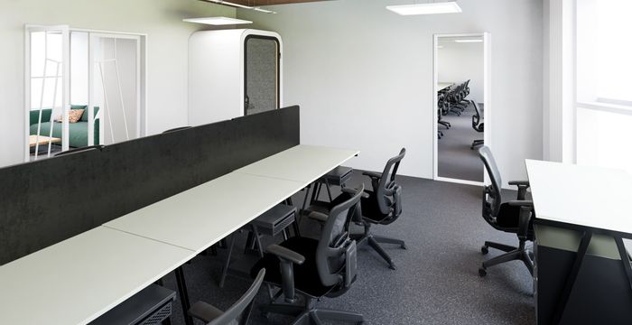 5-7 The Crescent, Cornwall - Image 2