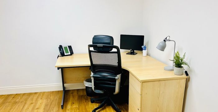 10 Poole Hill, Bournemouth - Image 3