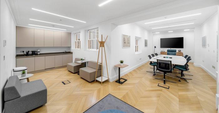 25 Dover Street, Greater London - Image 4