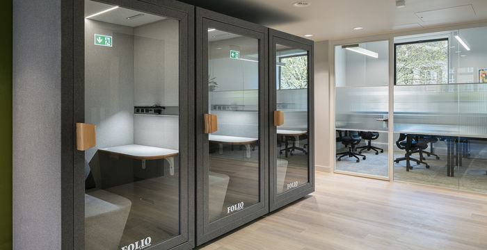 76 Portland Pl, London - Image 4