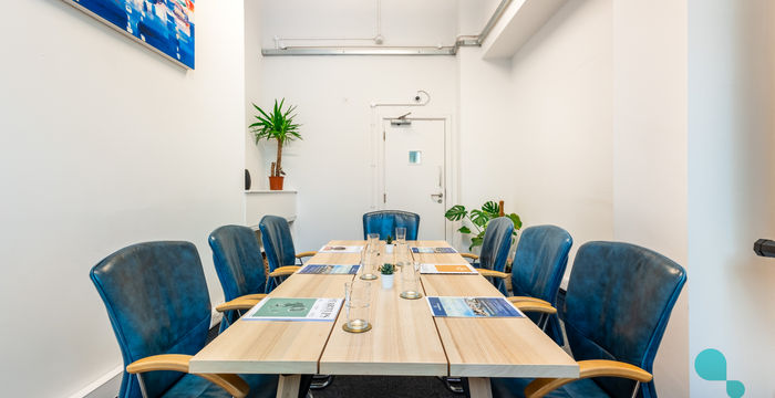 41 High Street, Newcastle Under Lyme - Image 3