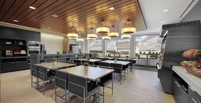 1600 Mcconnor Parkway, Schaumburg - Image 5