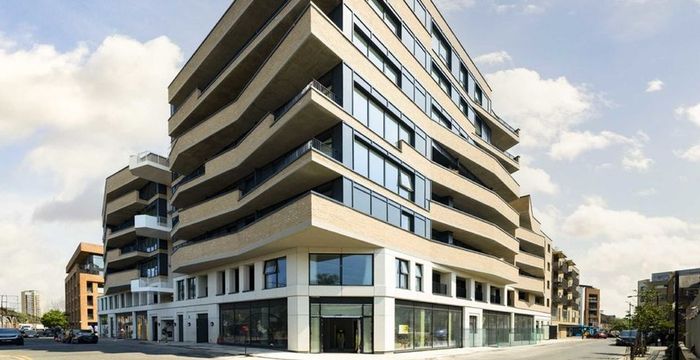 Mentmore Terrace, London - Image 4