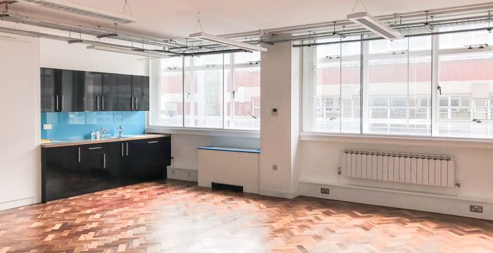 22-25 East Castle Street, Fitzrovia - Image 4