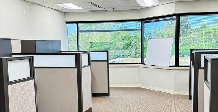 2458 Old Dorsett Road, Maryland Heights - Image 3