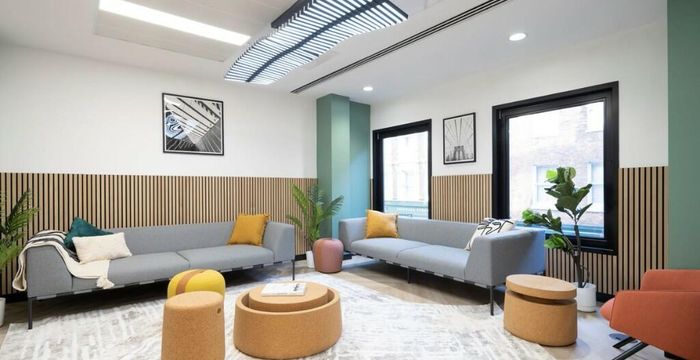 35 Chiswell Street, Shoreditch - Image 2