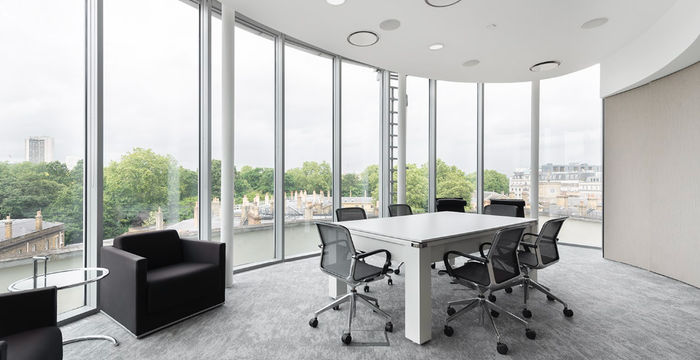 10 Lower Grosvenor Place, Victoria - Image 2