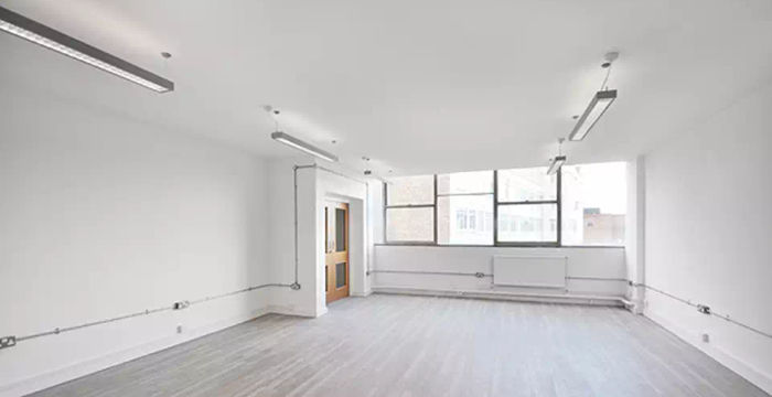 3-15 Whitechapel Road, Shadwell - Image 4