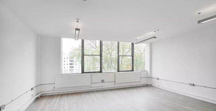 3-15 Whitechapel Road, Shadwell - Image 4