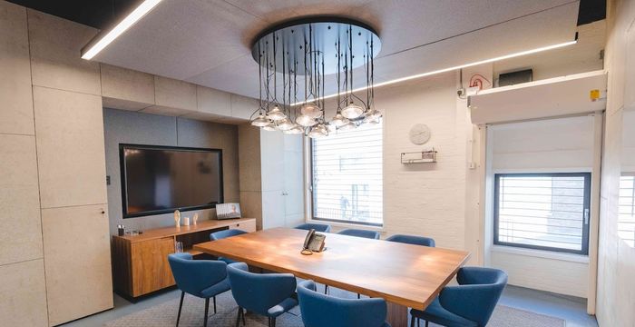 8-12 Creekside, Deptford - Image 2