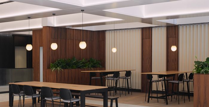 65 Clifton Street, London - Image 3